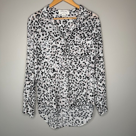 cloth & stone Tops - Cloth & Stone Anthropologie Leopard Print Blouse Women's Medium Sheer Rayon